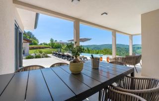 Stunning Home In Hum With Sauna - 8