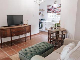 Wylde Rose Cottage - 1