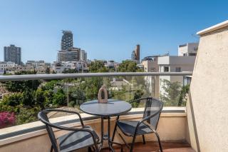 Modern & Sunny 1 BDR w balcony and parking - Tel Aviv - 4
