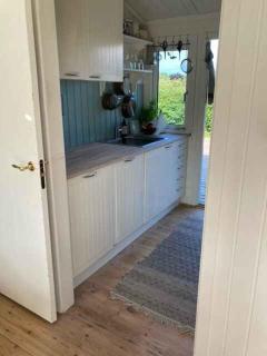 Lovely Holiday Home With Annex And Garden, - Dronningmølle - 5