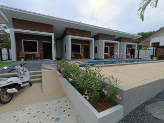 Hello Montri - Klong Muang Beach - 9