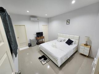 LD Guest House - Nai Yang Beach - 6