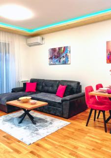 Royal Apartman - Čačak - 0