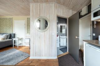 Garden Studio next to Telliskivi & Old Town - Tallinn - 3