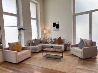 Großzügige Wohnung in der Nähe vom Quartierpark - Amburgo - 0