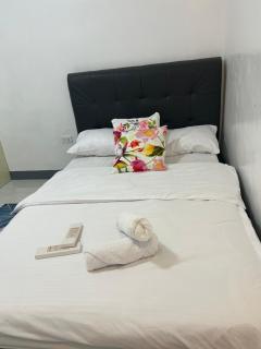 Min Hao&Xin Transient - Manila - 4
