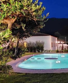 Hotel Golden Gate - 4