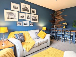 Aviator's Apartment - 4