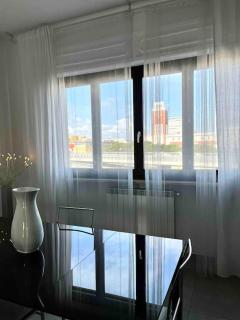 Sun-kissed seaside retreat: your Pescara getaway - Pescara - 1