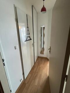 City Rose T2, Climatisation,parking privé, piscine, wifi , tout confort - 4