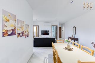 Cosy 3BR home with Balcony & Sofa bed in Zabbar by 360 Estates - Żabbar - 6