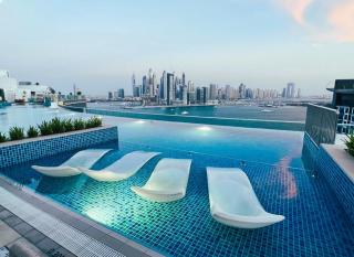 Chic Palm Studio with Infinity Pool - 8