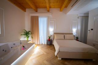 La Divina - free parking - - Tropea - 9
