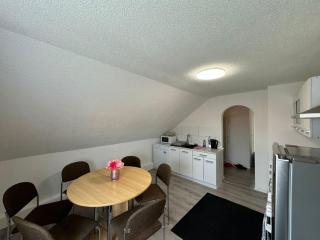 2 Zimmer DG Wohnung in Erbach - Erbach - 7