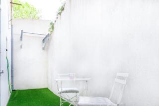 Nice 37 m with garden in Marseille - Marsiglia - 2