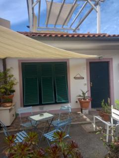 "La Casita", 2 Floors Apartment, Private Parking 1 car OR 2 Bikes, Air-Cond and Terrace - Livorno - 4