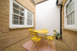 Pass the Keys Stylish London Flat with Courtyard - Londra - 3