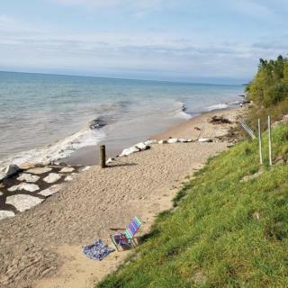 Happy Landings - Farmhouse coastal home with tram and stairs to beach access! - South Haven - 0