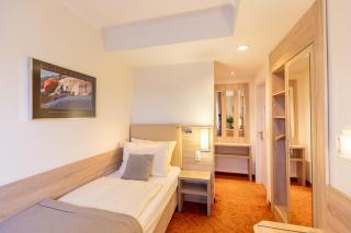 Hotel Garden Bremen - Brema - 6