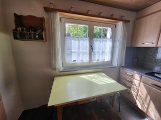 Zauberhaftes Chalet mit Whirlpool, Berg & Seesicht - Brienz - 4