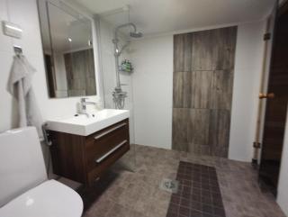 Saunallinen huone omakotitalossa - old wooden house- own sauna - 6