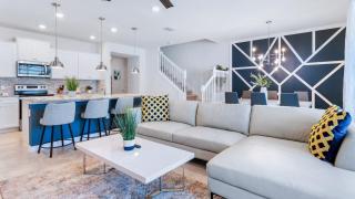 Comic Universe Villa - 8