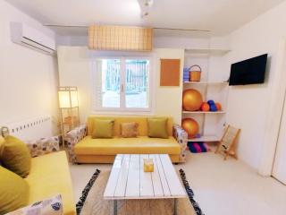 House of Flow - Serene home with private garden - 0