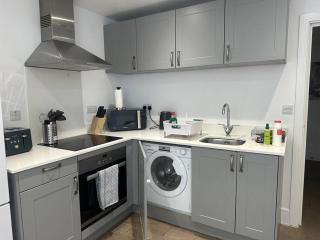 Relaxing 1 bedroom garden flat. - Brentwood - 5