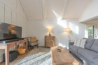 Belacasa - Hot tub and within walking distance to Douglas Beach! - 3