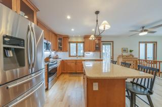 Pure Hygge - 1 block off Lake, Tranquil & Pet Friendly - Fennville - 4