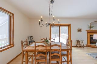 Pure Hygge - 1 block off Lake, Tranquil & Pet Friendly - Fennville - 3