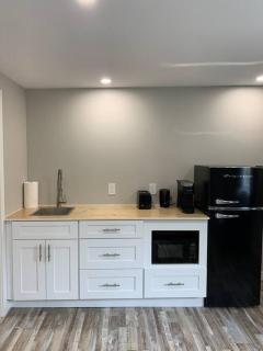 ENTIRE 1 BEDROOM APARTMENT DOWNTOWN - u4 - Waterloo - 8