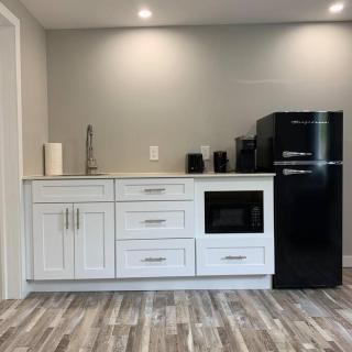 ENTIRE 1 BEDROOM APARTMENT DOWNTOWN - u4 - Waterloo - 9