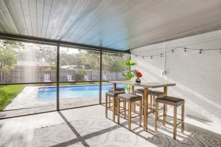 Roomy Largo Home with Screened Patio and Private Pool! - Largo - 9