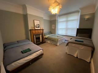 #Chic 6-Bedroom London Retreat# - Plumstead - 1