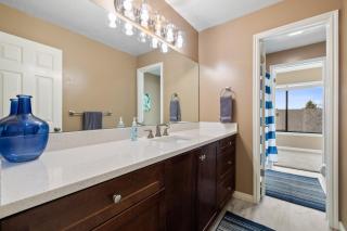Ski home! 25 mins to resorts. Private hot tub! - Cottonwood Heights - 7