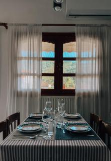 Zoe’s Apartment - Olympiada - 1