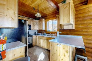 Cabin Overlooking The Harbor - Garden City - 5