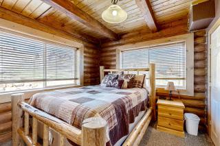 Cabin Overlooking The Harbor - Garden City - 3