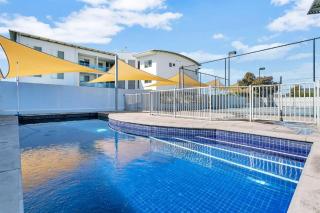Gallery Resort Style Penthouse No 13 - Victor Harbor - 6