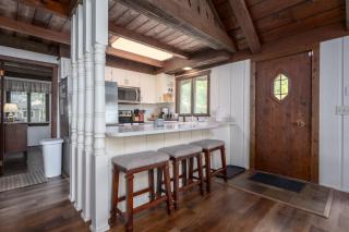 Glenora Bluffs - private lake access - pet friendly - 4