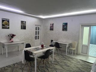 Zarbog 18 street hostel - Yakkasaray - 5