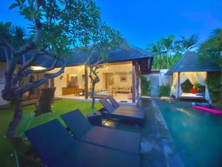 Nil Villa Seminyak - Seminyak - 9