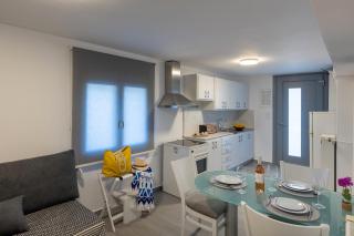 Restia Seaside Apartment I, 50m from Megas Gialos Beach - Megas Yialos-Nites - 1