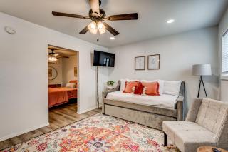 Opulent Stillwater Haven with Reliable WiFi & Free Parking - Stillwater - 0
