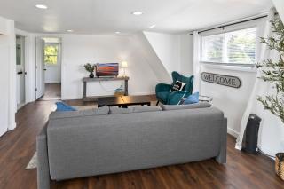 Maple Getaway - Short distance to downtown, beaches, and breweries - Douglas - 5