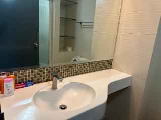 Centric 2bedrooms and 2 bathrooms suite - Bangkok - 1
