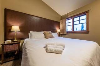 Copper Horse Lodge - 1