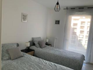 Logement cosy climatisé avec parking - Aix-en-Provence - 2