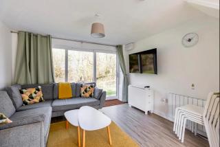 Beach Woods Coastal Path chalet - Pembrokeshire - 7